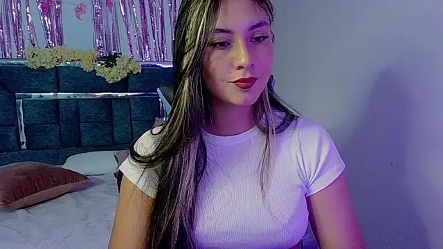 Snapshot of Lia_14_ chatting on 25, 9, 2025 Lia 14  online show from 25, 9, 2025
