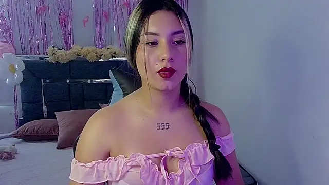Snapshot of Lia_14_ chatting on 1, 10, 2025 Lia 14  online show from 1, 10, 2025