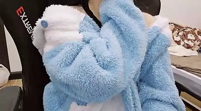 Kemmy babe20 online show from 9, 2, 2025