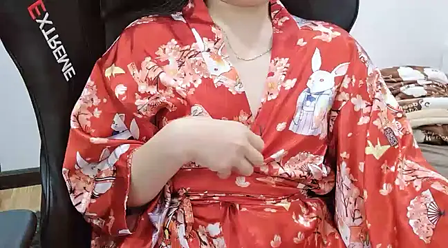 Kemmy babe20 online show from 18, 2, 2025