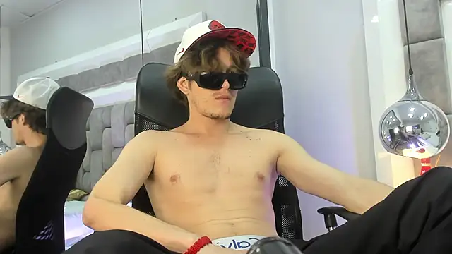 AnthonyAlso online show from 20, 10, 2025