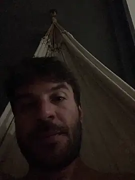 Snapshot of bruno106969 chatting on 18, 12, 2025 bruno106969 online show from 18, 12, 2025