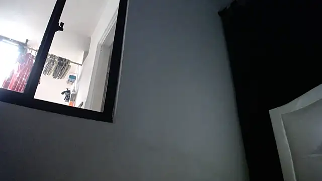 Snapshot of milk_azahara chatting on 13, 9, 2025 milk azahara online show from 13, 9, 2025