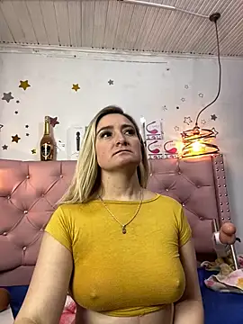 Snapshot of antonella87 chatting on 30, 1, 2025 antonella87 online show from 30, 1, 2025
