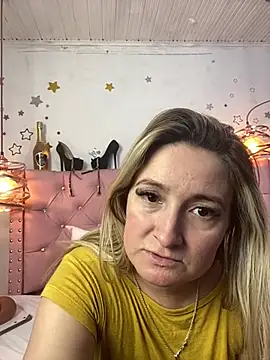 Snapshot of antonella87 chatting on 22, 3, 2025 antonella87 online show from 22, 3, 2025