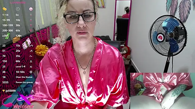 Snapshot of ViickySexy chatting on 13, 1, 2026 ViickySexy online show from 13, 1, 2026