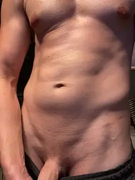 Snapshot of MachineDien chatting on 4, 3, 2025 MachineDien online show from 4, 3, 2025