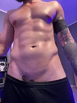 Snapshot of MachineDien chatting on 1, 4, 2026 MachineDien online show from 1, 4, 2026