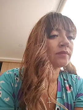 Snapshot of tata_laima__ chatting on 11, 10, 2025 tata laima   online show from 11, 10, 2025