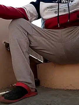 yours smp online show from 16, 2, 2025