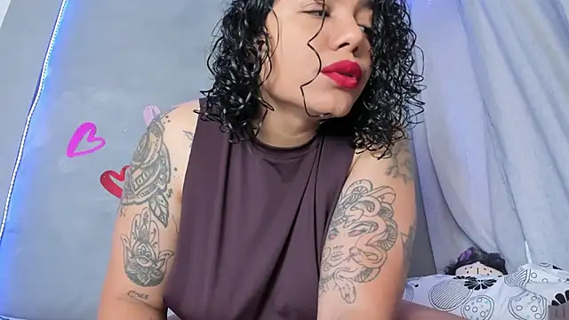 Alexxxholy online show from 27, 2, 2026