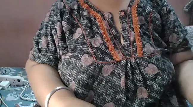 Ravina patil1 online show from 12, 1, 2025