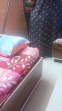 Ravina patil1 online show from 25, 2, 2025