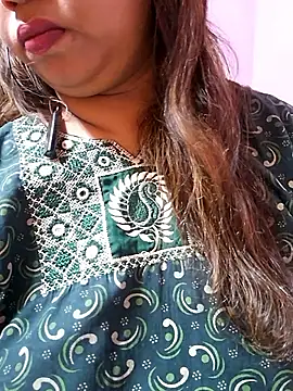 Ravina patil1 online show from 19, 9, 2025