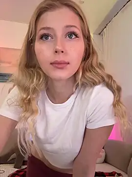 LunaRase online show from 16, 12, 2025