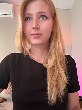 LunaRase online show from 23, 3, 2026