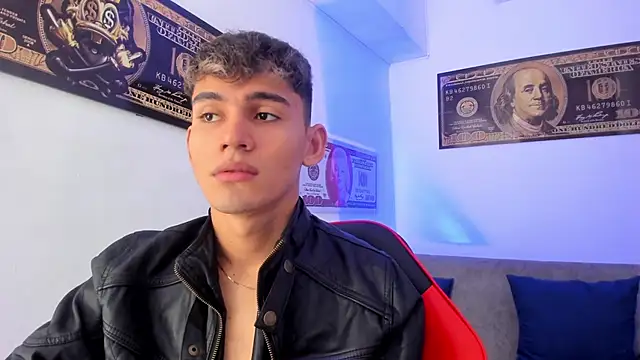 EstebanPerez  online show from 11, 12, 2024
