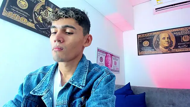 EstebanPerez  online show from 16, 12, 2024