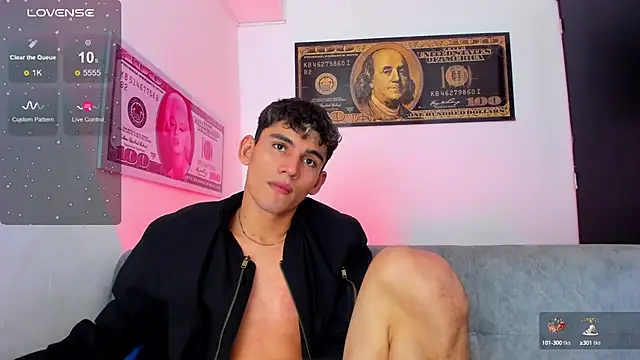 EstebanPerez  online show from 28, 12, 2024