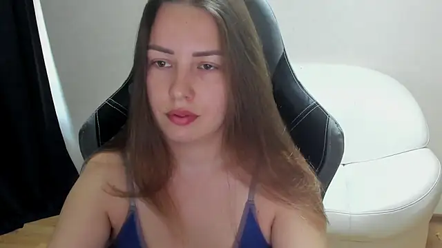 Mia shy1 online show from 23, 6, 2026