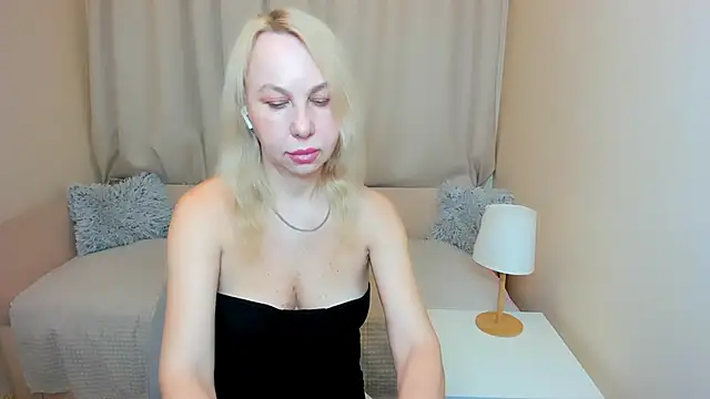 Anny Jey  online show from 7, 3, 2026