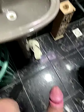 Snapshot of novin19_ chatting on 19, 9, 2025 novin19 online show from 19, 9, 2025