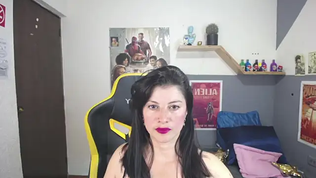 Aliiz 01 online show from 5, 6, 2026