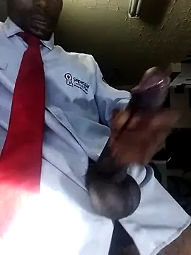 Snapshot of moro28vergon chatting on 28, 4, 2026 moro28vergon online show from 28, 4, 2026