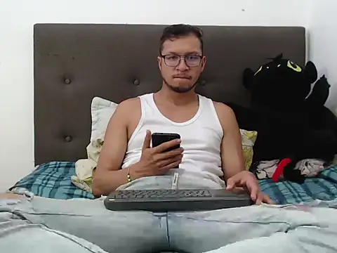 andy loverxx online show from 28, 2, 2026