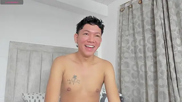 JulianRose 1 online show from 18, 12, 2024