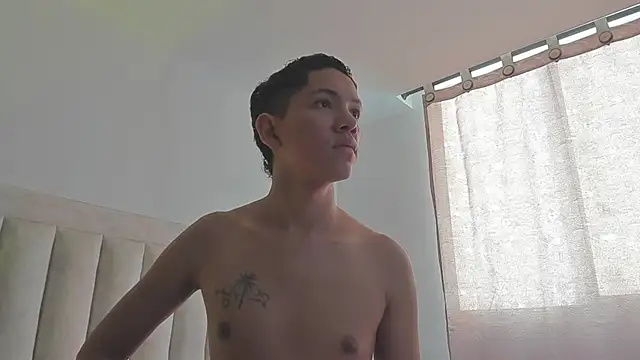 JulianRose 1 online show from 5, 3, 2025