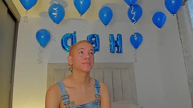 JulianRose 1 online show from 13, 10, 2025