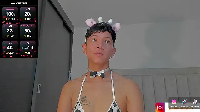 JulianRose 1 online show from 7, 5, 2026