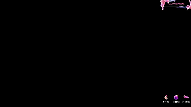 Snapshot of Eyleen_24 chatting on 19, 12, 2024 Eyleen 24 online show from 19, 12, 2024