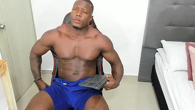 Snapshot of sexy_blackman3606 chatting on 3, 2, 2025 sexy blackman3606 online show from 3, 2, 2025