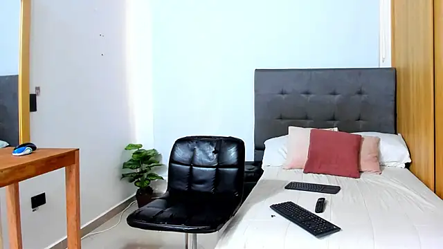 Snapshot of sexy_blackman3606 chatting on 15, 12, 2025 sexy blackman3606 online show from 15, 12, 2025