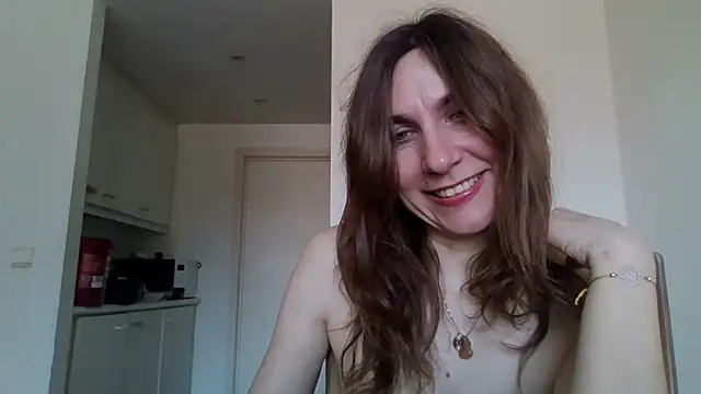 Snapshot of JasmineGlamour chatting on 9, 3, 2026 JasmineGlamour online show from 9, 3, 2026