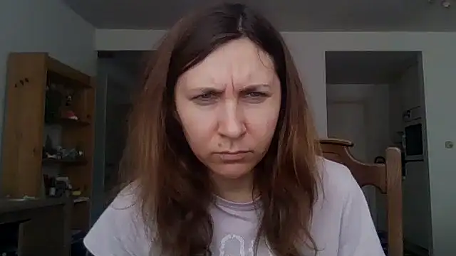 Snapshot of JasmineGlamour chatting on 5, 4, 2026 JasmineGlamour online show from 5, 4, 2026