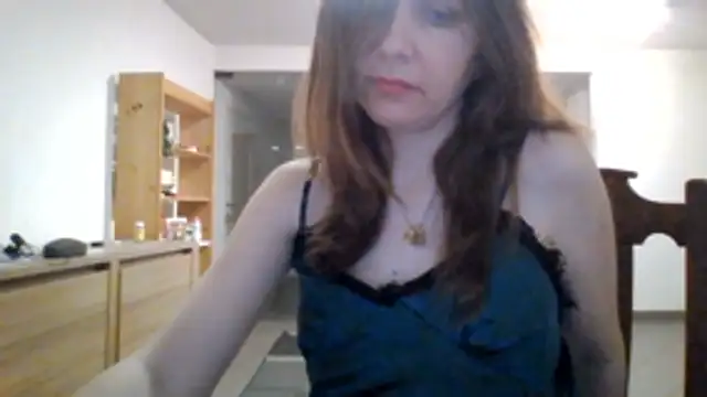 JasmineGlamour online show from 20, 5, 2026