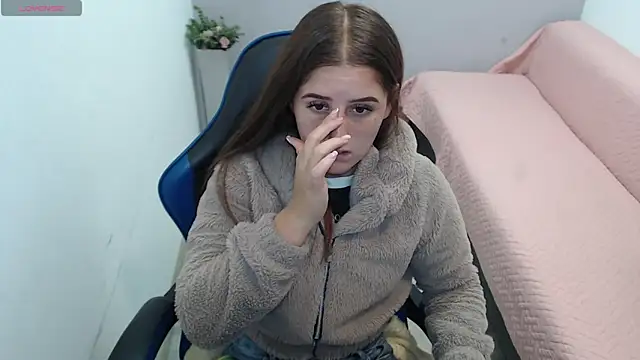 valerie diaz1 online show from 17, 12, 2025