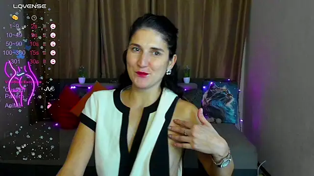 Snapshot of Alianna_Solo_Kisses chatting on 27, 12, 2024 Alianna Solo Kisses online show from 27, 12, 2024