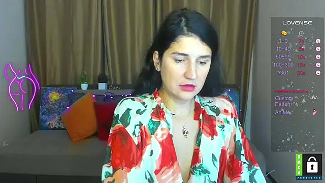 Snapshot of Alianna_Solo_Kisses chatting on 7, 1, 2025 Alianna Solo Kisses online show from 7, 1, 2025