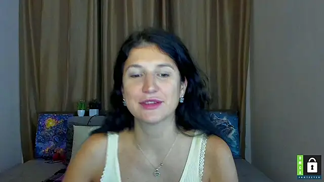 Snapshot of Alianna_Solo_Kisses chatting on 7, 11, 2025 Alianna Solo Kisses online show from 7, 11, 2025