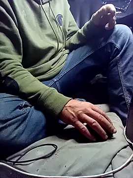 Snapshot of Stickybros2u chatting on 12, 2, 2025 Stickybros2u online show from 12, 2, 2025