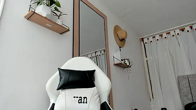 Valerioe online show from 28, 9, 2025