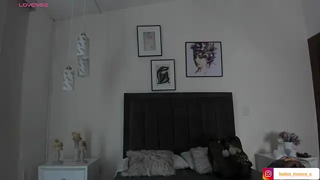 Snapshot of helen_mooree chatting on 25, 6, 2026 helen mooree online show from 25, 6, 2026