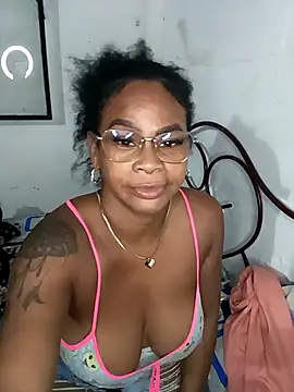 Snapshot of Melanie_candy_ chatting on 7, 2, 2025 Melanie candy online show from 7, 2, 2025