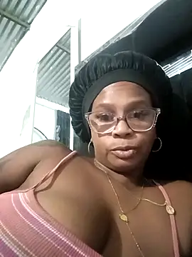 Snapshot of Melanie_candy_ chatting on 13, 10, 2025 Melanie candy online show from 13, 10, 2025