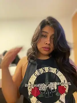 Snapshot of -Sammyxxx chatting on 24, 2, 2025 -Sammyxxx online show from 24, 2, 2025