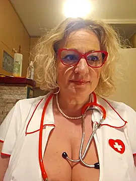 Snapshot of VirginiaNurse chatting on 4, 4, 2026 VirginiaNurse online show from 4, 4, 2026
